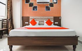 Hotel O Chandigarh Inn